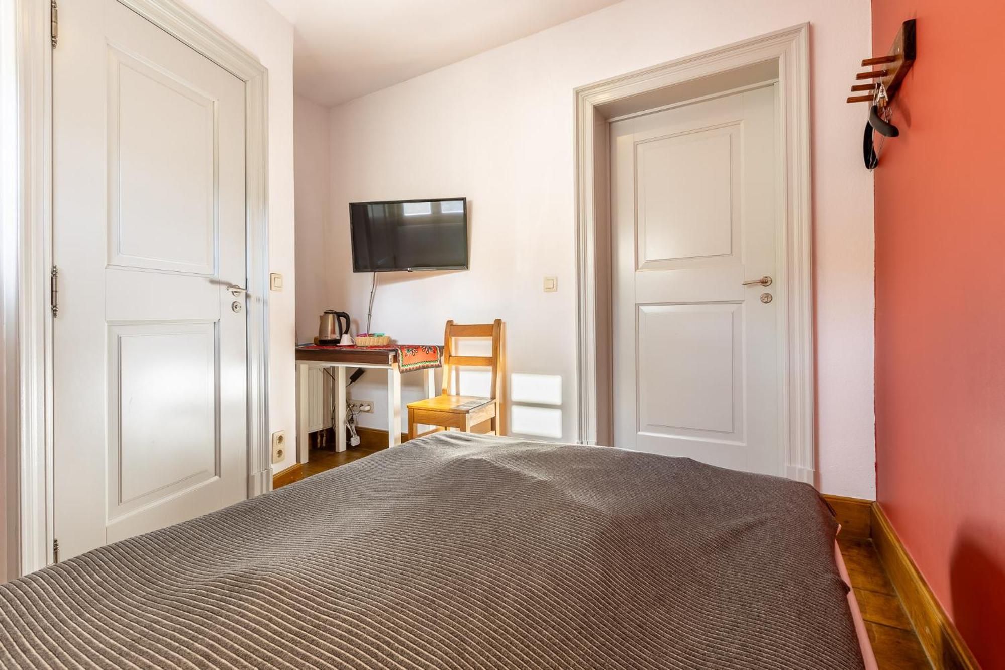 Gosciniec Pod Zajacem Bed and Breakfast Oleśnica Exteriör bild
